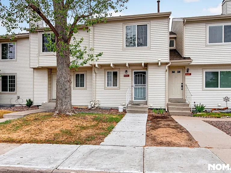 4239 S Mobile Cir #C — Photo 32