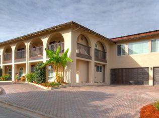 10201 Hillcrest Rd, Cupertino, CA 95014