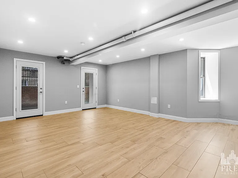 168 E 82nd St #1C — Photo 3