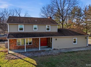 1181 Old Vincennes Trl, O Fallon, IL 62269