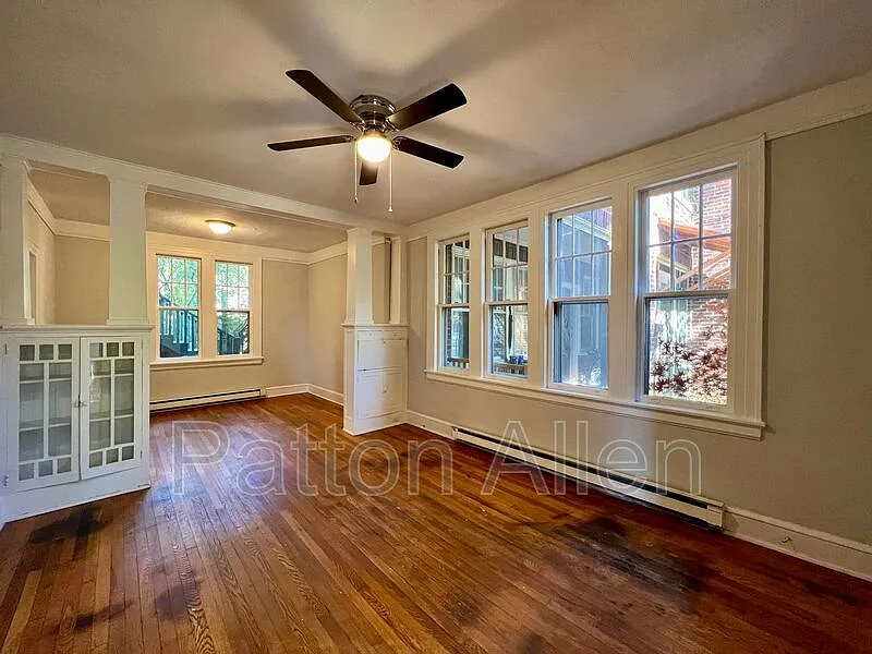 1 bed, 1.0 bath, $1,150 — Photo 2