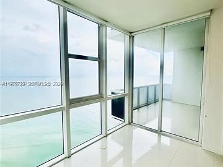 18201 Collins Ave #CU-4808 — Photo 11