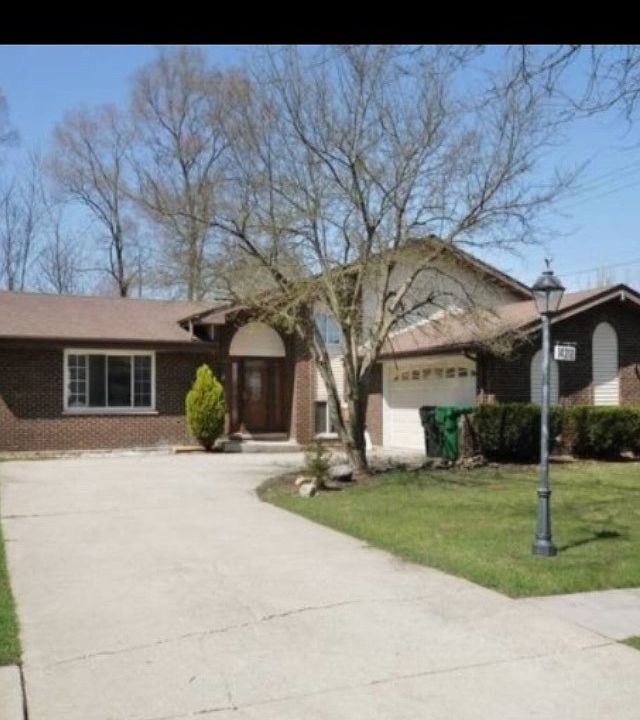 1st image of 14310 S Mallard Dr