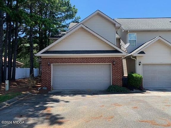 5th image of 605 Station Square Dr