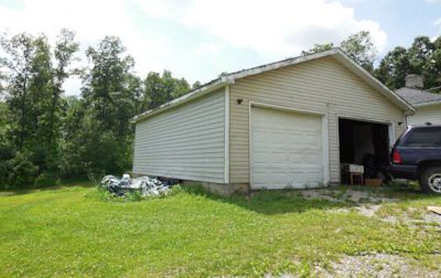 2nd image of 7501 Blain Hwy