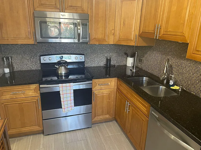 4539 Luxemburg Ct #202 — Photo 24
