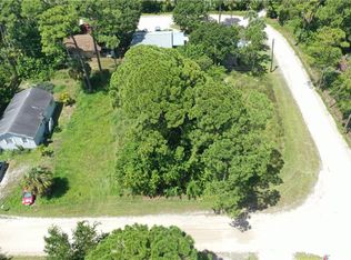 715 11th Dr SW, Vero Beach, FL 32962