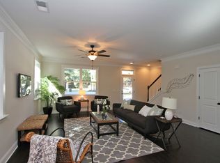 2009 Frampton Ave, Charleston, SC 29412