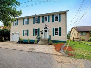 211 Kanawha Ave, Dunbar, WV 25064