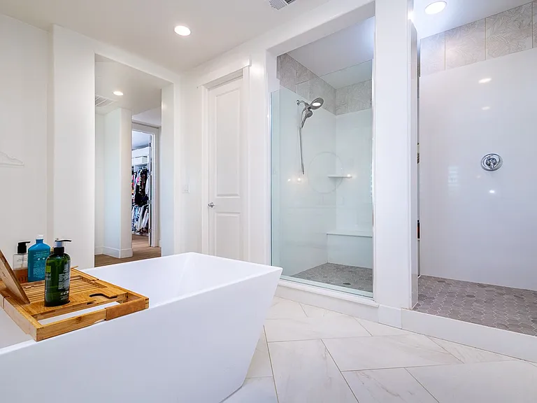 717 Wyeth Ct — Photo 20