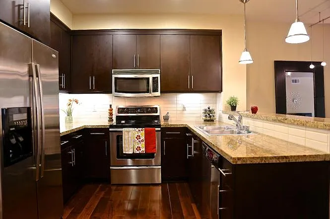 4463 Hyde Cmn — Photo 4