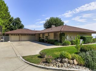17692 Woodcrest Dr, San Bernardino, CA 92407