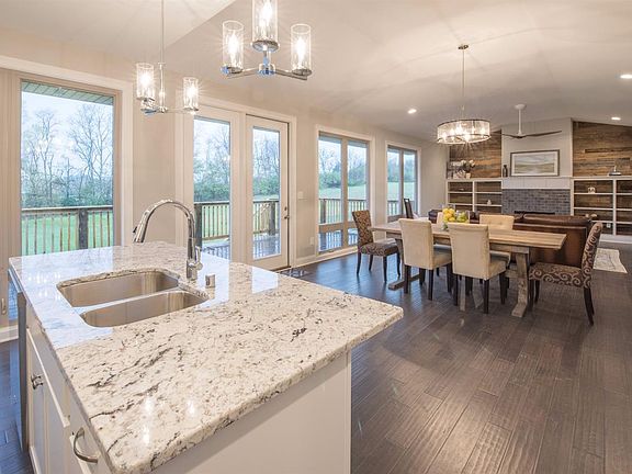 2nd image of 360 Chrisman Oaks Trl