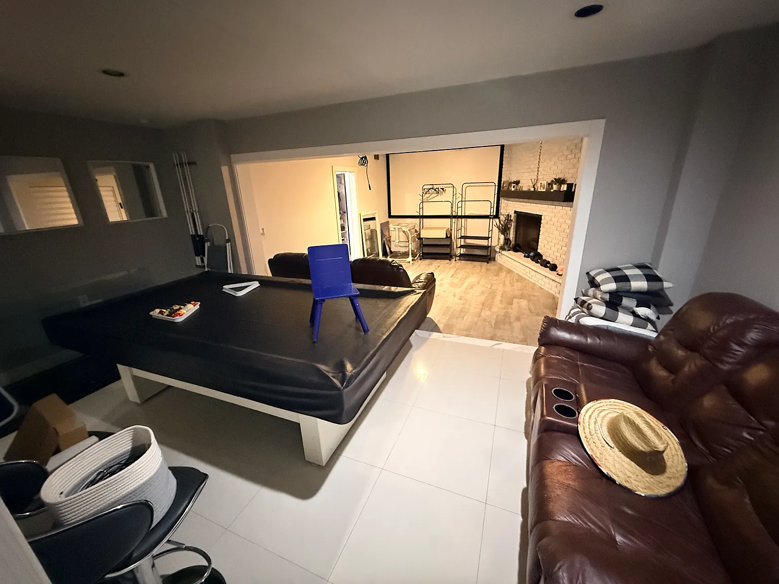 3 bed, 2036 sqft, $3,200 — Photo 1
