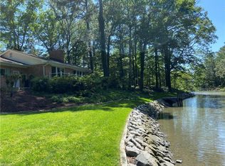 937 S Spigel Dr, Virginia Beach, VA 23454