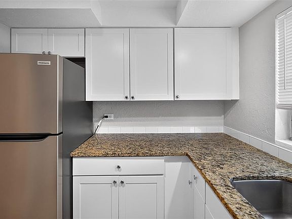 5th image of 3834 WARREN RIDGE STREET