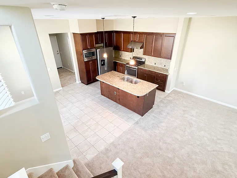 20329 W Paseo Los Arcos — Photo 4