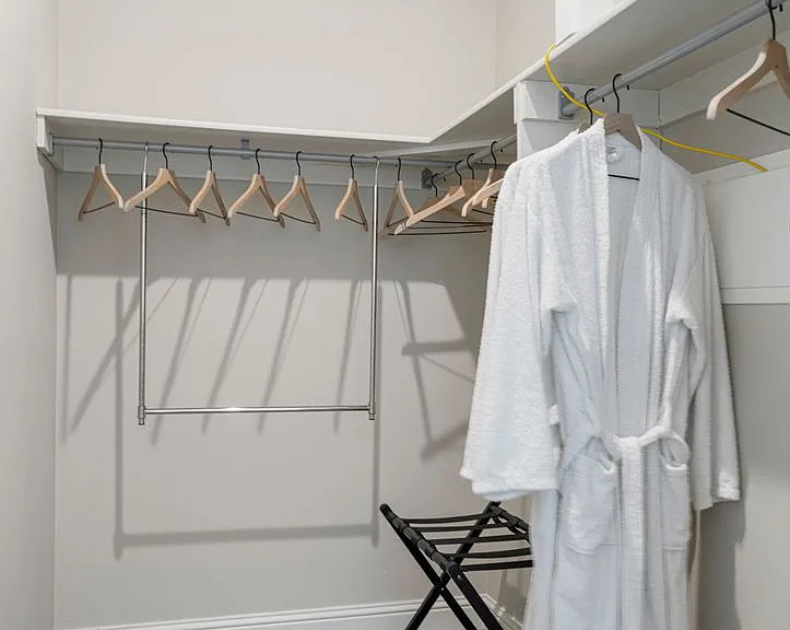 The Flats on Archer - Ask About Our Move-In Specials! — Photo 33