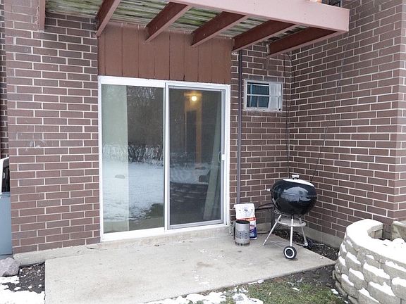 2nd image of 709 Court Of Spruce APT 2