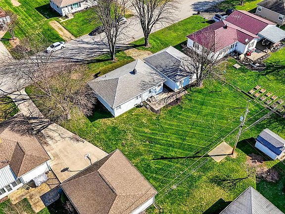 5th image of 255 Lewis Rd