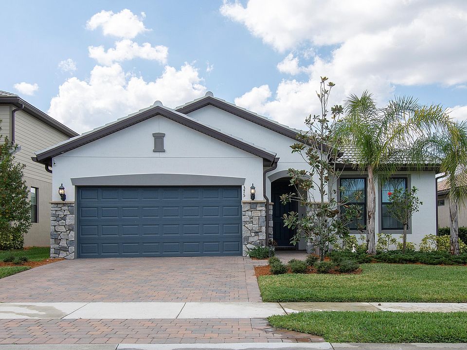 1st image of 375 SE Courances Dr