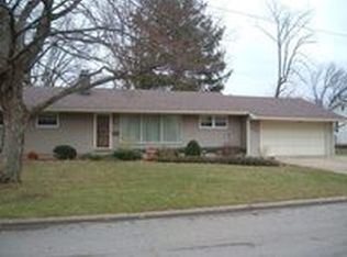 984 Circle Dr, Circleville, OH 43113