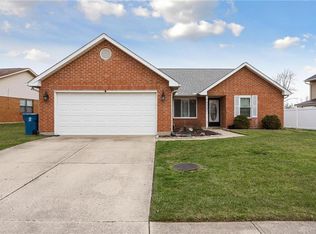 6565 Rolling Glen Dr, Dayton, OH 45424