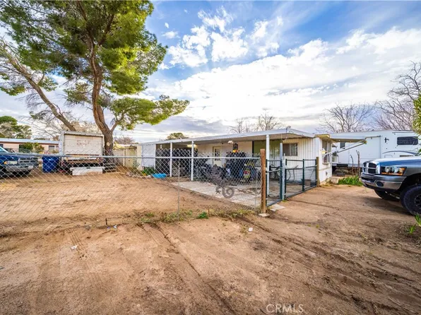 116 Camp Fire Dr, California City, CA 93505