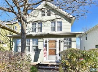 133 Teaneck Rd, Ridgefield Park, NJ 07660