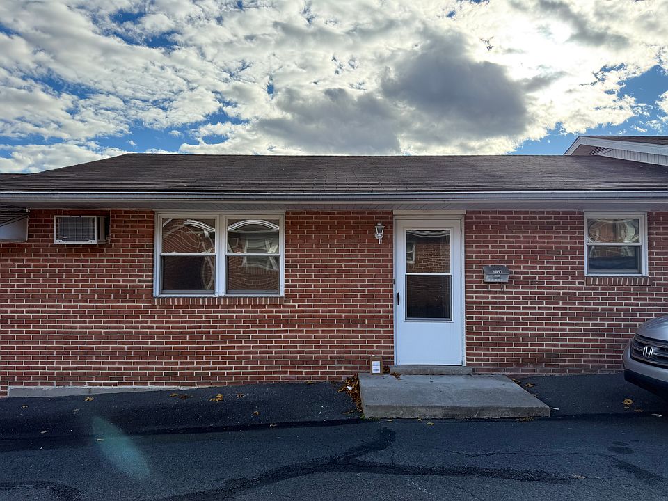 1st image of 705 N 2nd St
