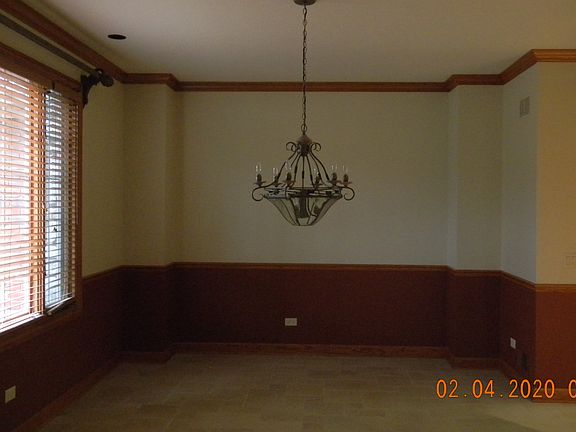 5th image of 16125 Wildwood Ln