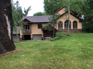 7740 Marth Ct, Edina, MN 55439