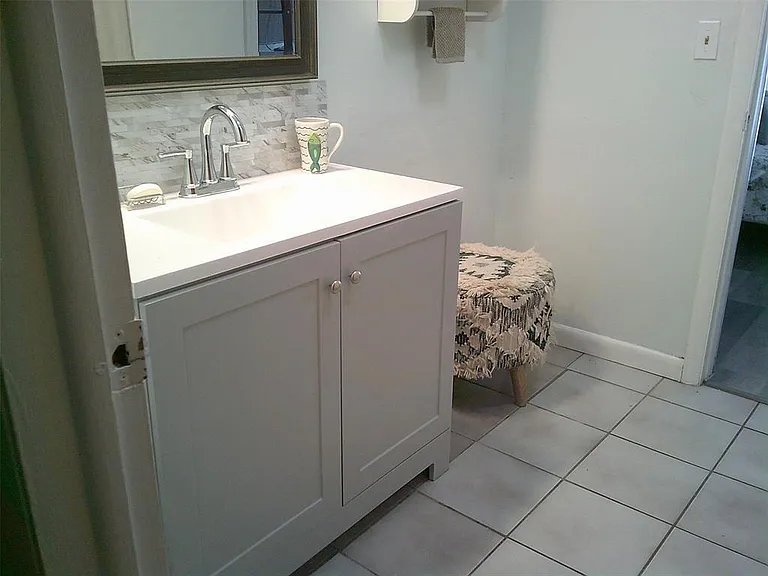 624 NW 13th St #22 — Photo 12