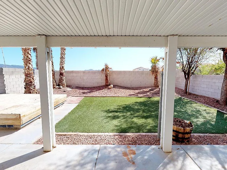 715 Plantain Lily Ave — Photo 22