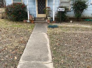 208 Christine Dr, San Antonio, TX 78223