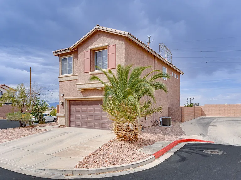 660 Jumbled Sage Ct — Photo 2
