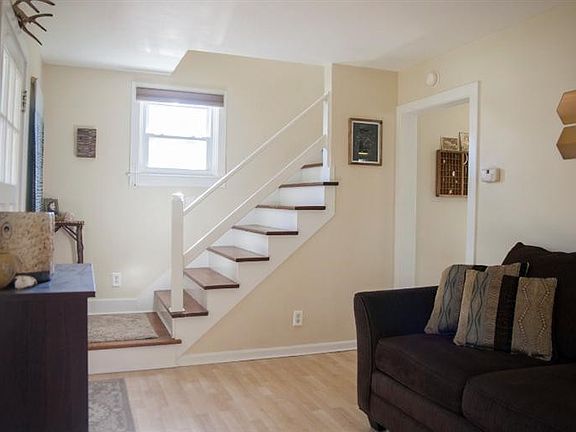 4th image of 597 Kuehnle St
