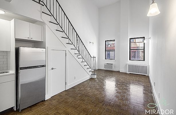 1st image of 255 W 14th St APT 6G
