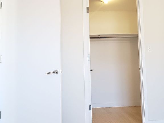 5th image of 252 E 2nd St APT 5C