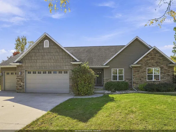 2701 E Glenhurst Ln, Appleton, WI 54913