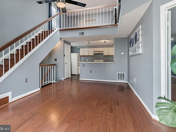 5th image of 4349 Pembrook Village Dr #40