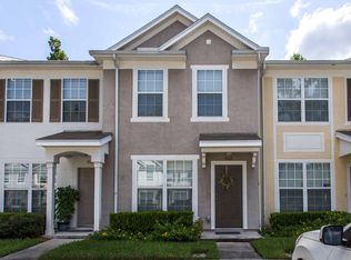 3563 Lone Tree Ln, Jacksonville, FL 32216