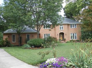 8302 Breckenridge Way, Columbus, OH 43235