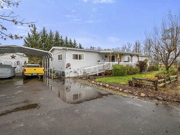 2nd image of 33482 Morse Ave