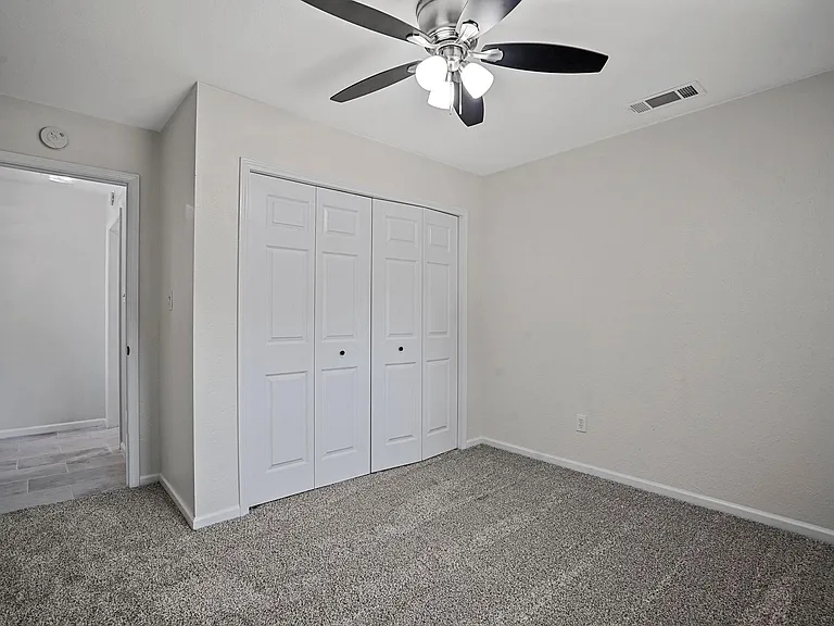 2541 Walsh Ct — Photo 33