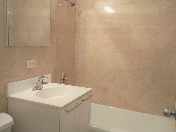 3rd image of 412 E 55th St APT 9B