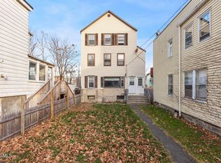 4 Congress St, Cohoes, NY 12047
