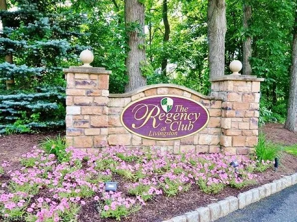 505 Regal Blvd, Livingston Twp., NJ 07039