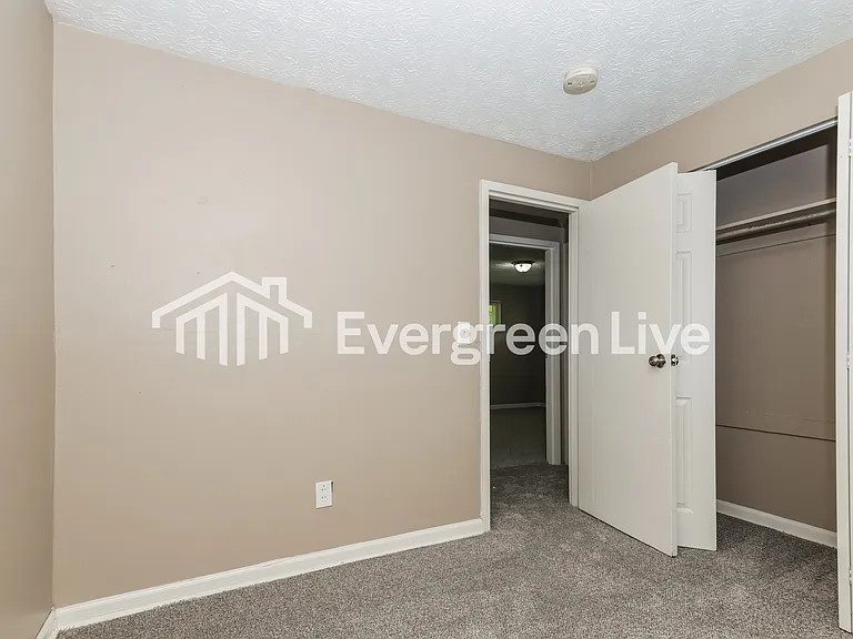 4230 Kitridge Rd — Photo 11
