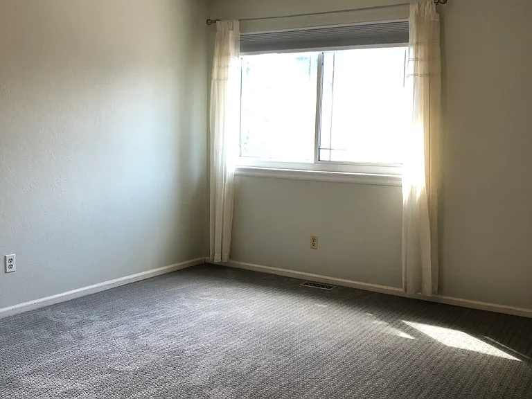 527 W Cactus Ct — Photo 19